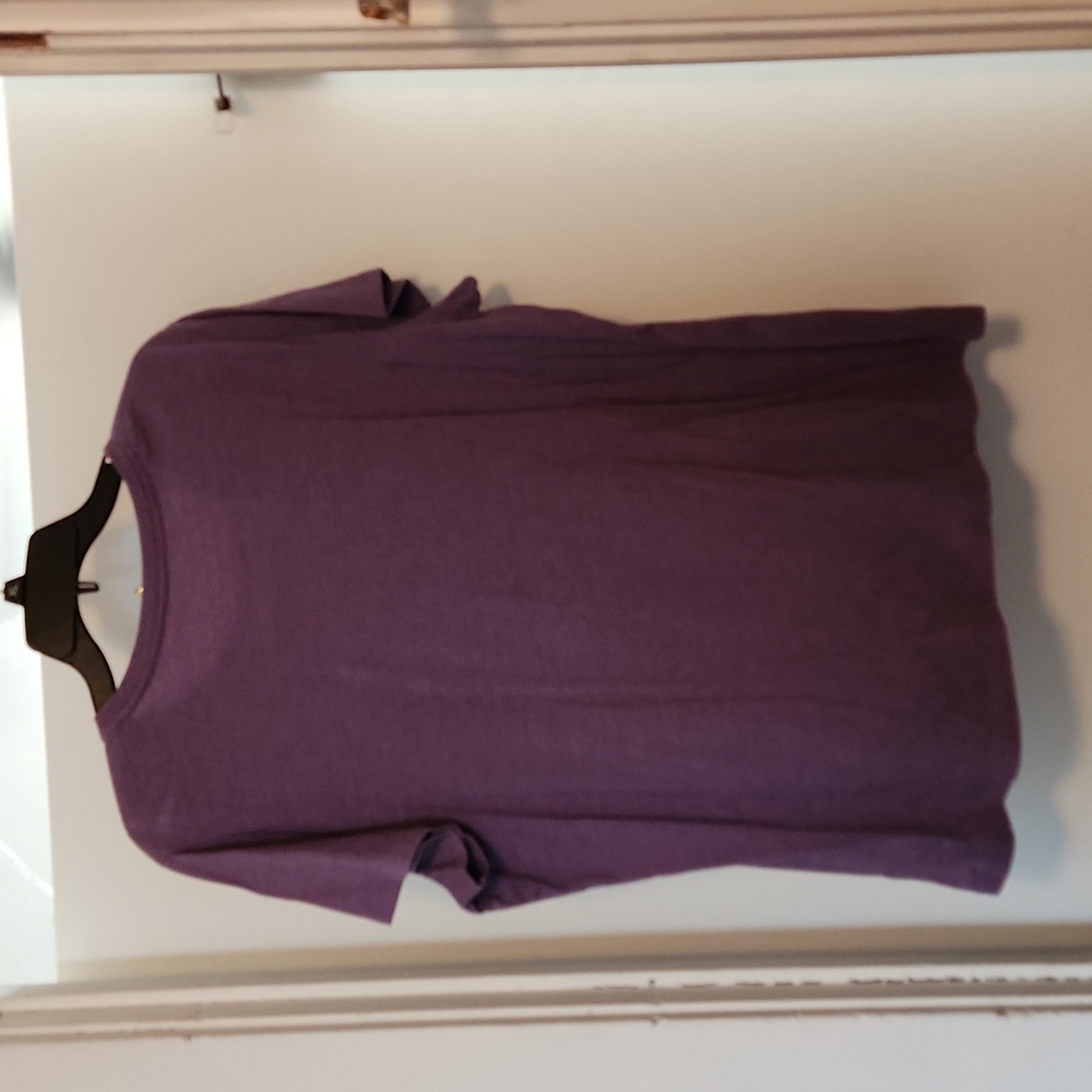 Graphic t-shirt - Picture 4 of 4